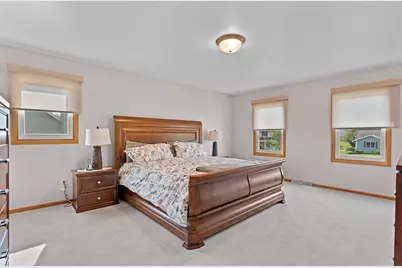 N103W16612  Country Ct, Germantown, WI 53022 - Photo 17