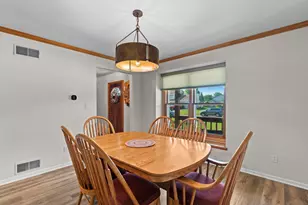 N103W16612 Country Ct, Germantown, WI 53022 - Photo 11