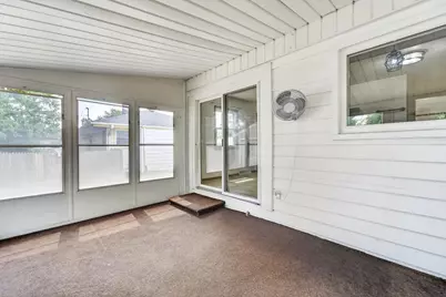 3627  Regency Dr, Racine, WI 53402 - Photo 11