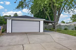 5312 52nd Ave, Kenosha, WI 53144 - Photo 3