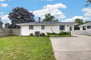 5312 52nd Ave, Kenosha, WI 53144 - Photo 5