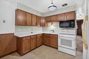 5312 52nd Ave, Kenosha, WI 53144 - Photo 9