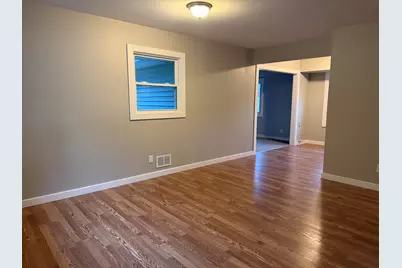 8035 W Warnimont Ave, Milwaukee, WI 53220 - Photo 13