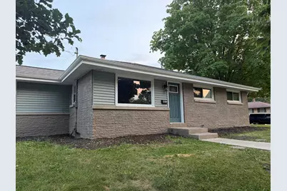 8035 W Warnimont Ave, Milwaukee, WI 53220 - Photo 15