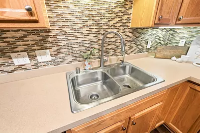 3862 S Lake Dr #207, Saint Francis, WI 53235 - Photo 17
