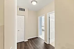 3862 S Lake Dr, Saint Francis, WI 53235 - Photo 21