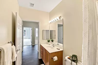 3862 S Lake Dr #207, Saint Francis, WI 53235 - Photo 25