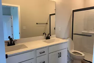 9569 S Sophia Ct, Franklin, WI 53132 - Photo 17