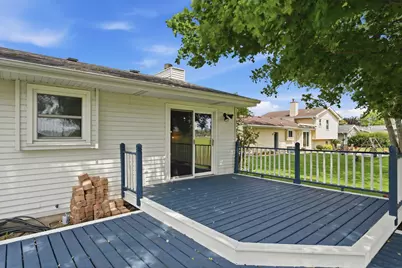 10119  Dunkelow Rd, Racine, WI 53126 - Photo 33