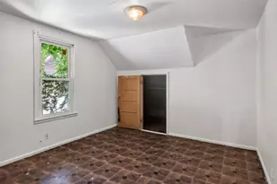 2621 N 49th St, Milwaukee, WI 53210 - Photo 23