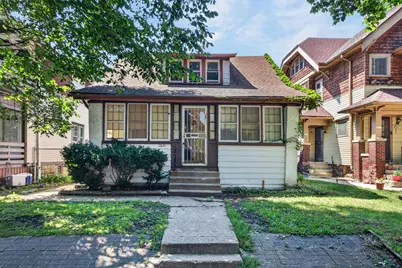 2621 N 49th St, Milwaukee, WI 53210 - Photo 1