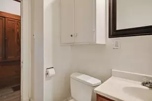 2621 N 49th St, Milwaukee, WI 53210 - Photo 15