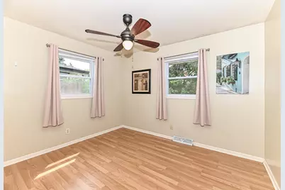 1220  Lakeview Ave, South Milwaukee, WI 53172 - Photo 21