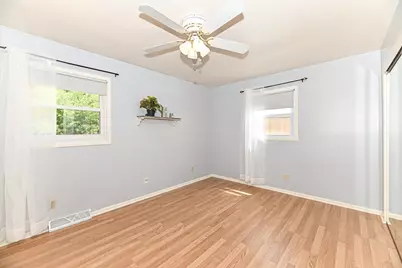 1220  Lakeview Ave, South Milwaukee, WI 53172 - Photo 15