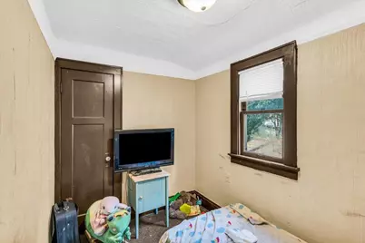 3172 N 30th St, Milwaukee, WI 53216 - Photo 11