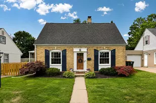 7923 Eagle St, Wauwatosa, WI 53213 - Photo 1