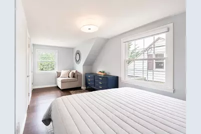 7923  Eagle St, Wauwatosa, WI 53213 - Photo 17