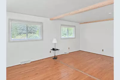 2115  6 Mile Rd, Racine, WI 53402 - Photo 13