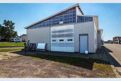 1415  Commercial St, Bangor, WI 54614 - Photo 3