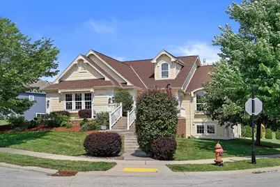 3022  Nostalgic Ct, Richfield, WI 53033 - Photo 3