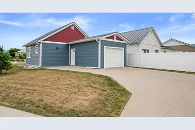 1804  Farm View Dr, Port Washington, WI 53024 - Photo 29