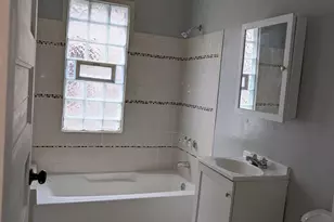 2545 N 21st St, Milwaukee, WI 53206 - Photo 19