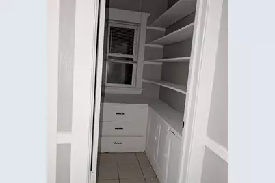 2545 N 21st St #2547, Milwaukee, WI 53206 - Photo 7