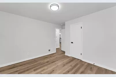 1716 W Grand Ave, Beloit, WI 53511 - Photo 21