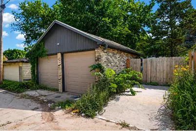 3827  Dr William Finlayson St, Milwaukee, WI 53212 - Photo 29