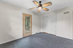 11004 W Wisconsin Ave, Wauwatosa, WI 53226 - Photo 19
