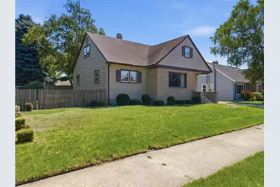 1605 S 18th St, Manitowoc, WI 54220 - Photo 3