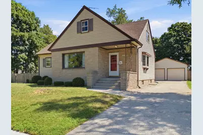 1605 S 18th St, Manitowoc, WI 54220 - Photo 1