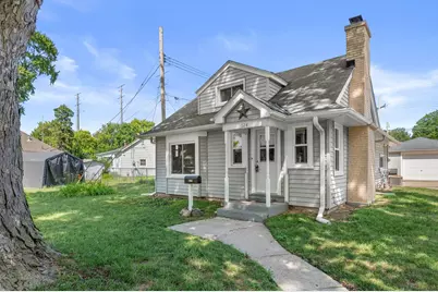 624 S 105th St, West Allis, WI 53214 - Photo 1