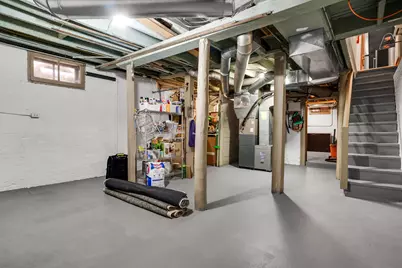 1323 N Astor St, Milwaukee, WI 53202 - Photo 27