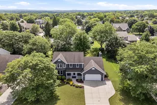 W170N5141 Fair Oak Pkwy, Menomonee Falls, WI 53051 - Photo 13