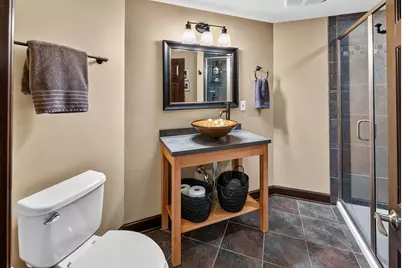 W170N5141  Fair Oak Pkwy, Menomonee Falls, WI 53051 - Photo 23