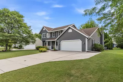 W170N5141  Fair Oak Pkwy, Menomonee Falls, WI 53051 - Photo 15