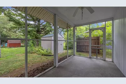 903 N 27th St, Sheboygan, WI 53081 - Photo 21