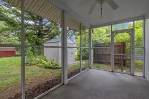 903 N 27th St, Sheboygan, WI 53081 - Photo 21