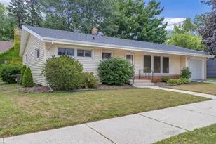 903 N 27th St, Sheboygan, WI 53081 - Photo 25