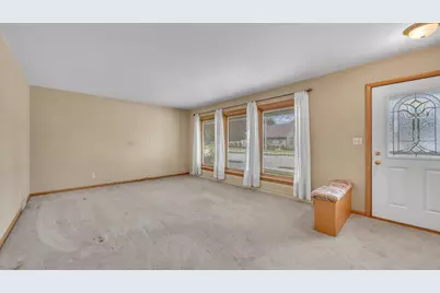 903 N 27th St, Sheboygan, WI 53081 - Photo 5