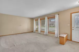 903 N 27th St, Sheboygan, WI 53081 - Photo 5