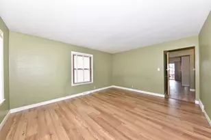 3229 S 56th St, Milwaukee, WI 53219 - Photo 3