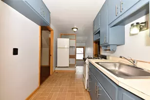 3229 S 56th St, Milwaukee, WI 53219 - Photo 15