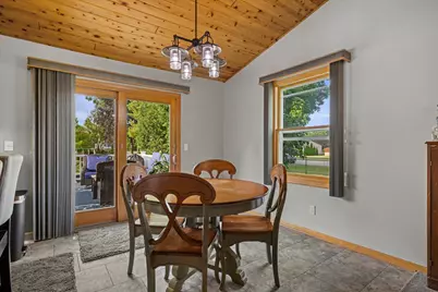 26423 S Wind Lake Rd, Racine, WI 53185 - Photo 9