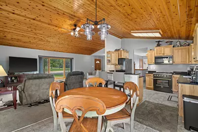 26423 S Wind Lake Rd, Racine, WI 53185 - Photo 11
