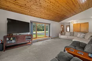 26423 S Wind Lake Rd, Racine, WI 53185 - Photo 7