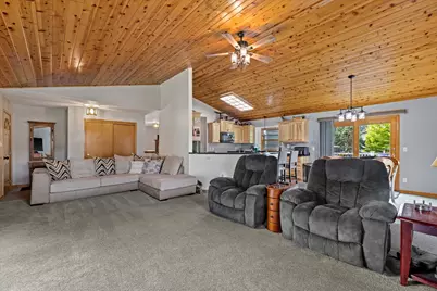 26423 S Wind Lake Rd, Racine, WI 53185 - Photo 7