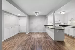 1108 N Milwaukee St, Milwaukee, WI 53202 - Photo 7