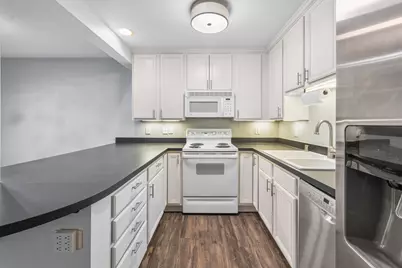 1108 N Milwaukee St #128, Milwaukee, WI 53202 - Photo 3
